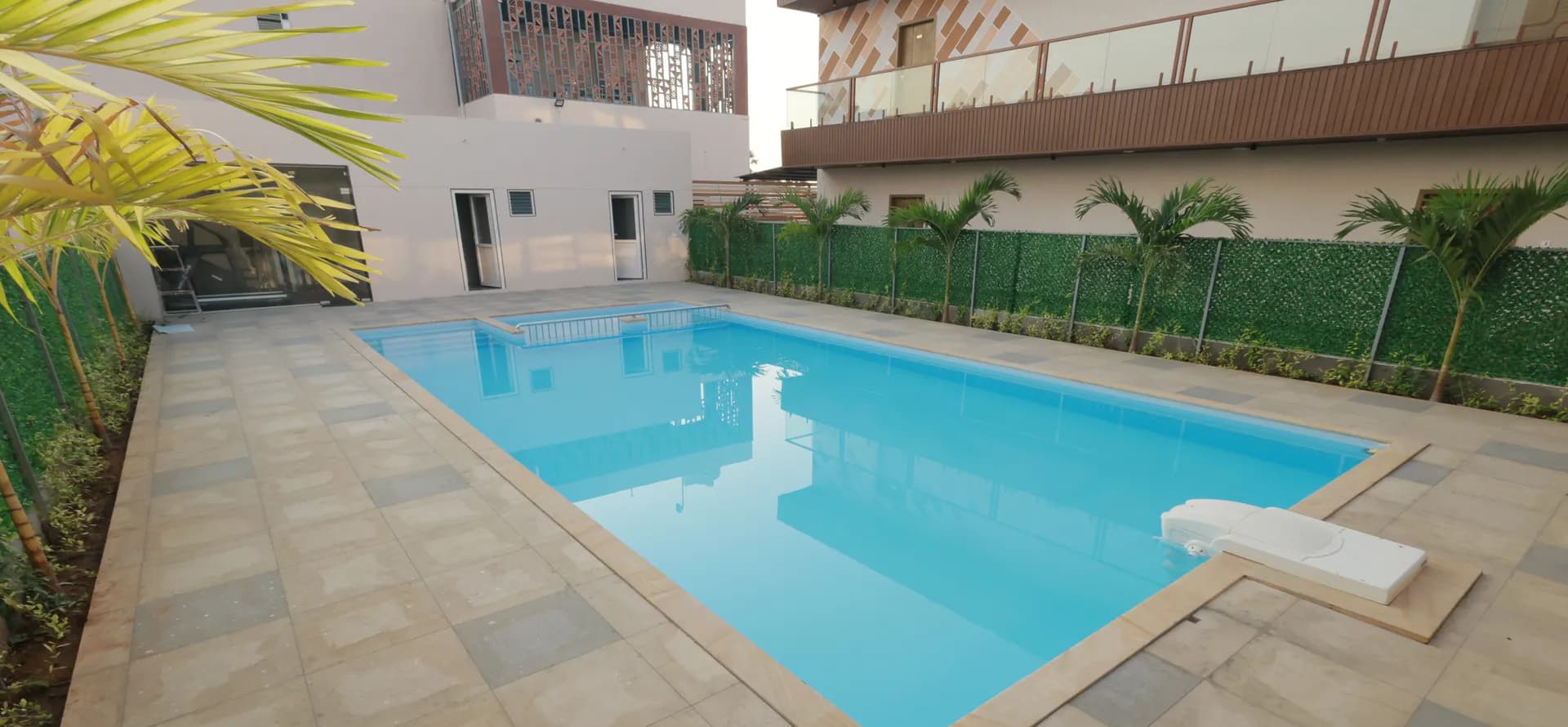 Beautiful RO-purified outdoor pool and sun deck at La Antaraa